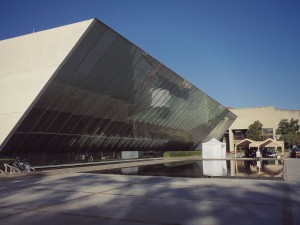      Centro Cultural Universitario (UNAM), 2015. Via Wikipedia CC BY-SA 4.0.   